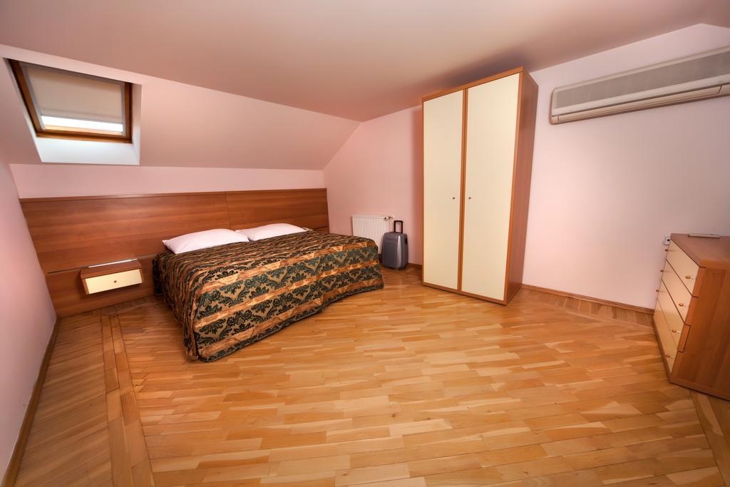 Select Hotel Prag